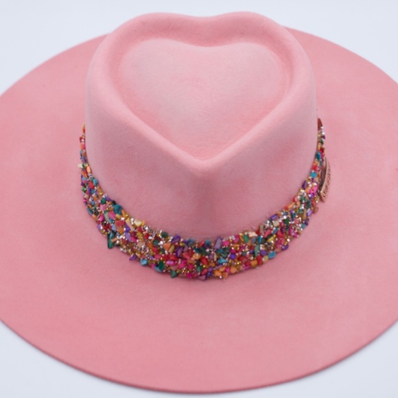 AMADA WOOL HAT - Picture 4 of 7